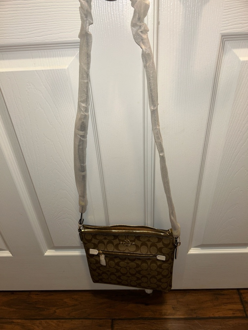 Coach Brown Signature Crossbody with Cream Trim- NWT - Picture 9 of 9